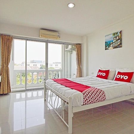 Super Oyo 498 Ladawan Villa Bangkok Dış mekan fotoğraf