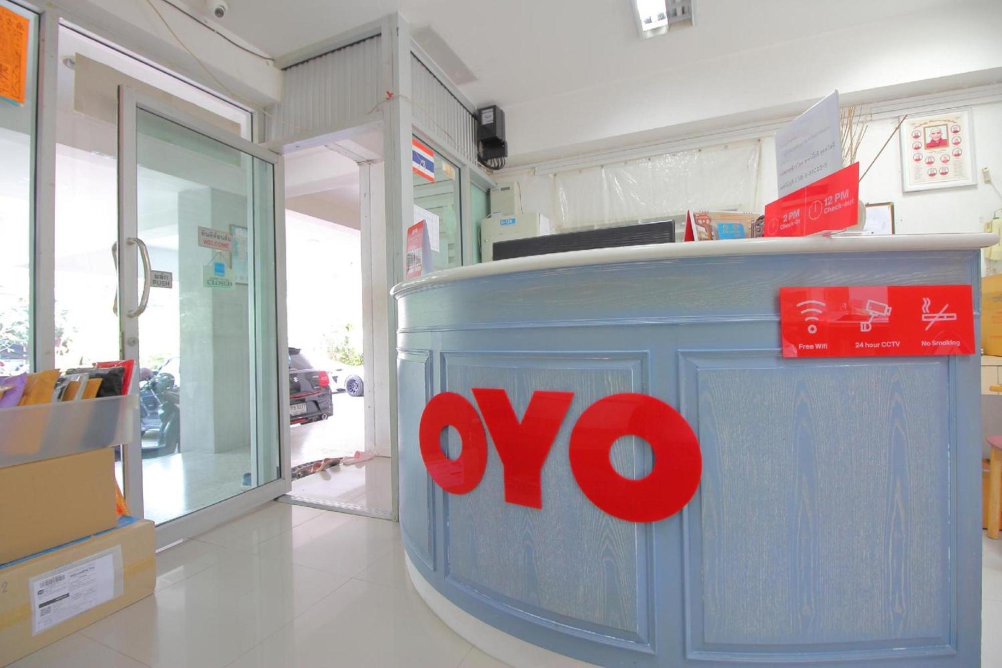 Super Oyo 498 Ladawan Villa Bangkok Dış mekan fotoğraf