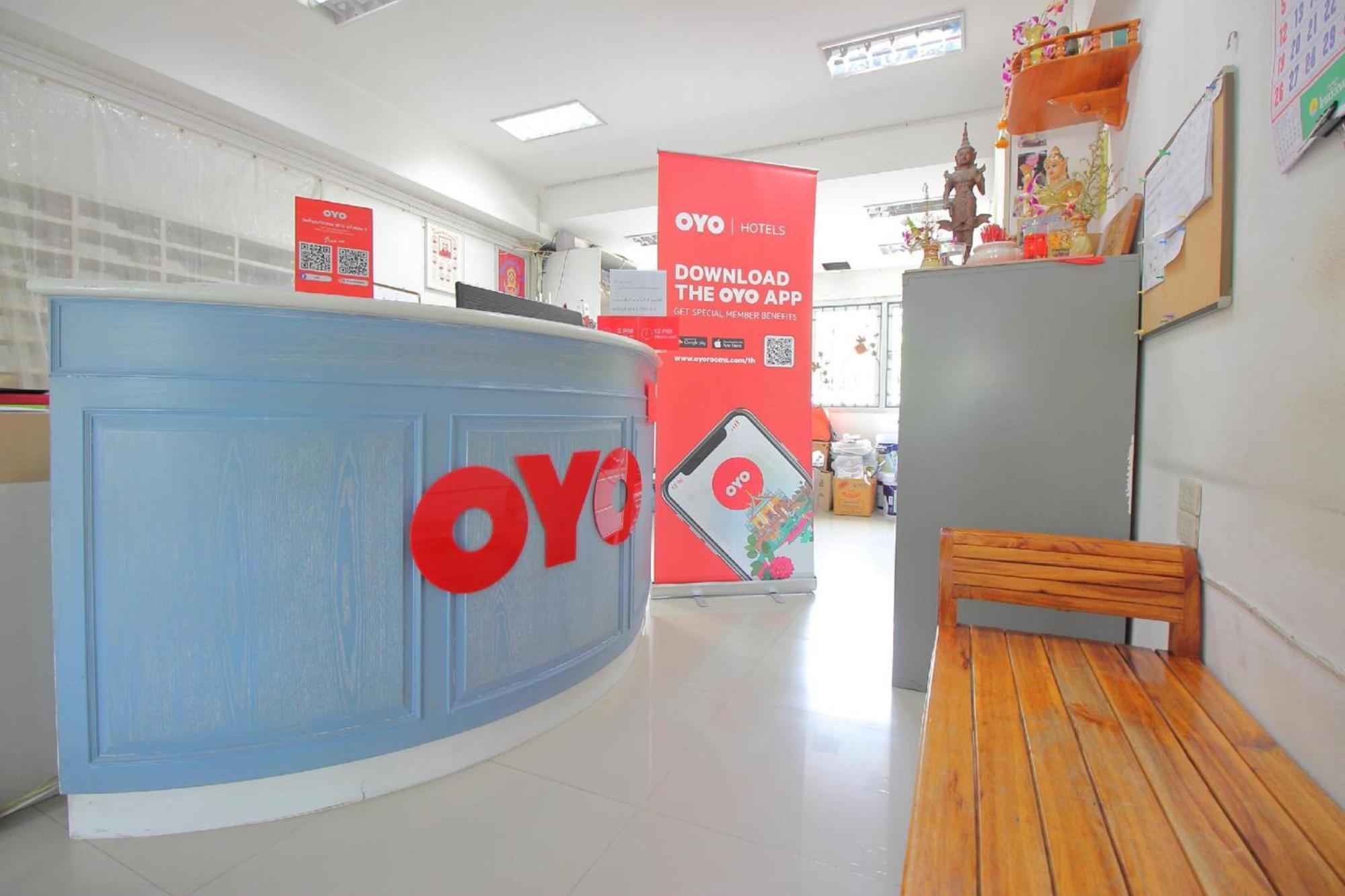 Super Oyo 498 Ladawan Villa Bangkok Dış mekan fotoğraf