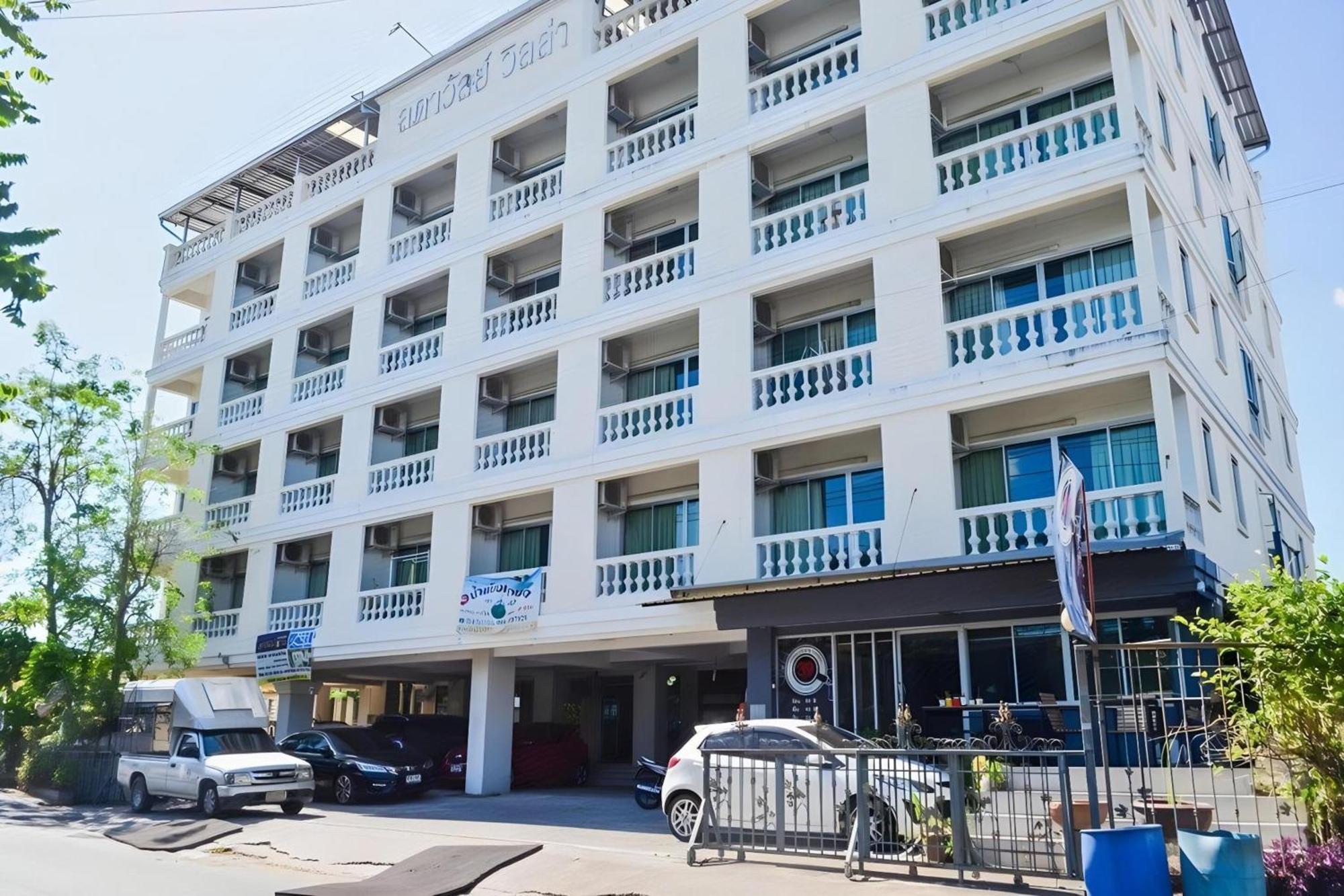 Super Oyo 498 Ladawan Villa Bangkok Dış mekan fotoğraf