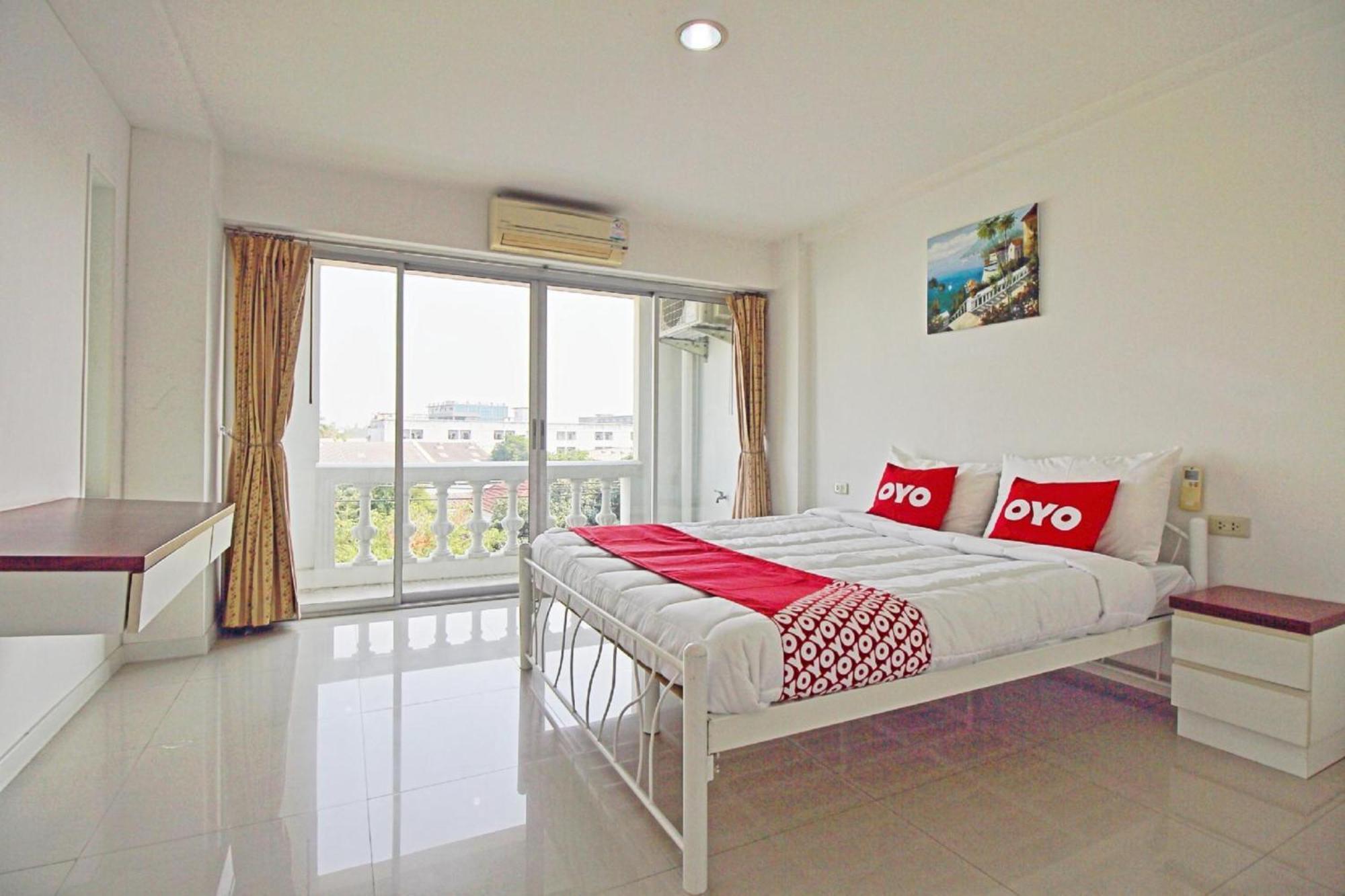 Super Oyo 498 Ladawan Villa Bangkok Dış mekan fotoğraf